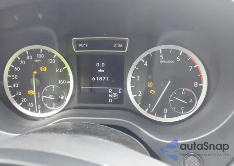 2018 Infiniti Qx30 Luxe z USA, uszkodzony, nr VIN SJKCH5CP0JA005056